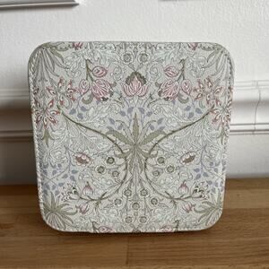 Morris & Co. Jewelry Box 6x6x2.75 in - Hyacinth NWOT